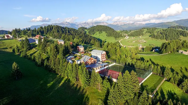 Europark Fundata — exterior resort